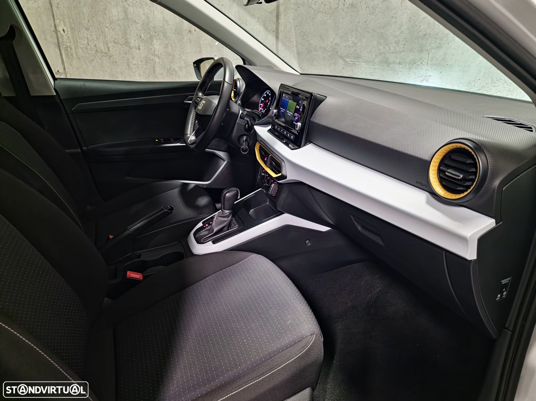 SEAT Arona 1.0 TSI Style DSG - 20