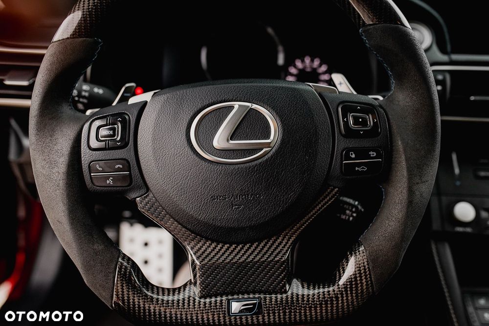 Lexus RC F Carbon - 30