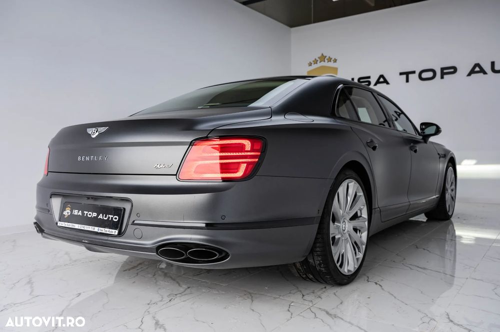 Bentley Flying Spur Mulliner - 40