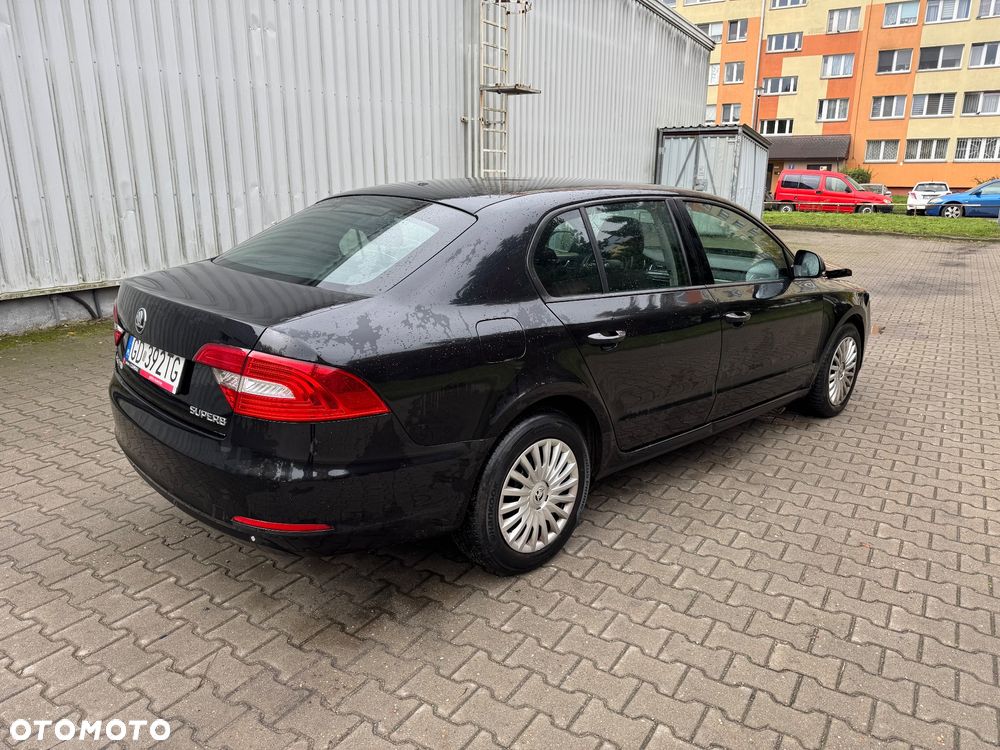 Skoda Superb 2.0 TDI Ambition DSG - 1