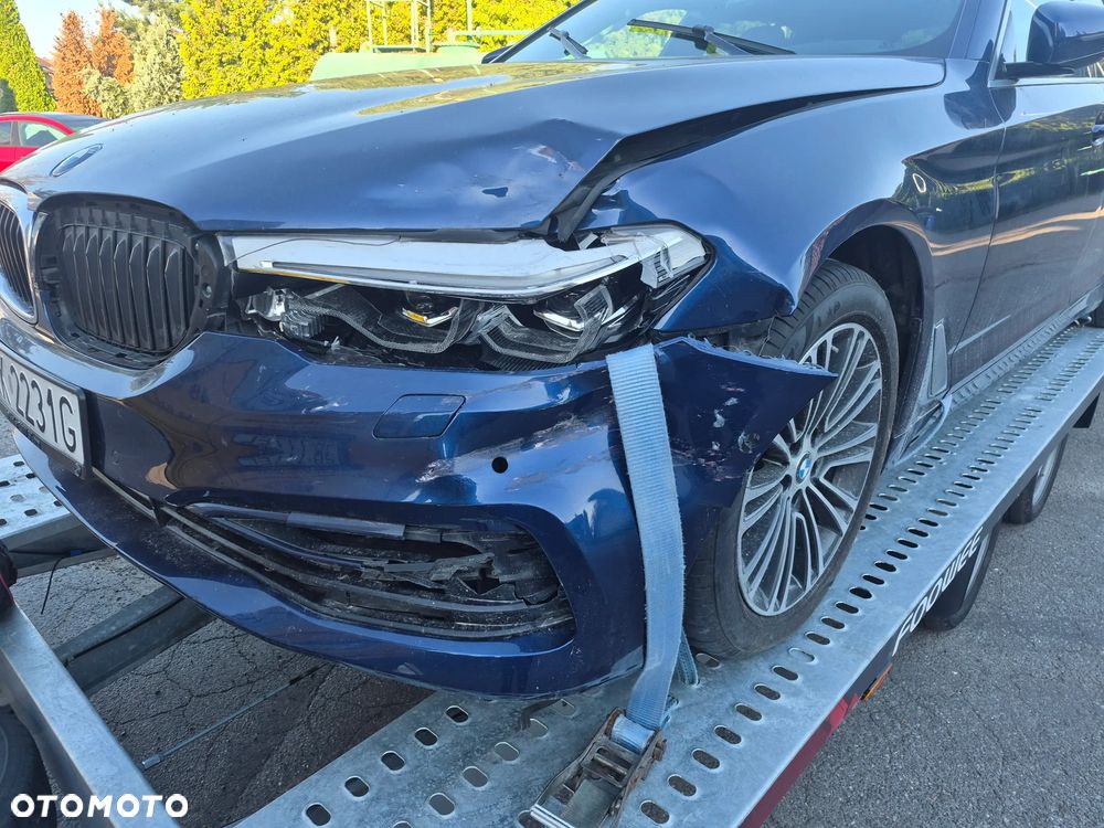 BMW Seria 5 530d Sport Line sport - 4