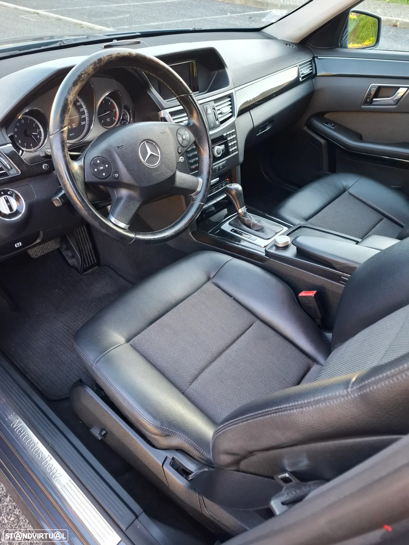 Mercedes-Benz E 250 CDi Avantgarde BE Auto. - 9