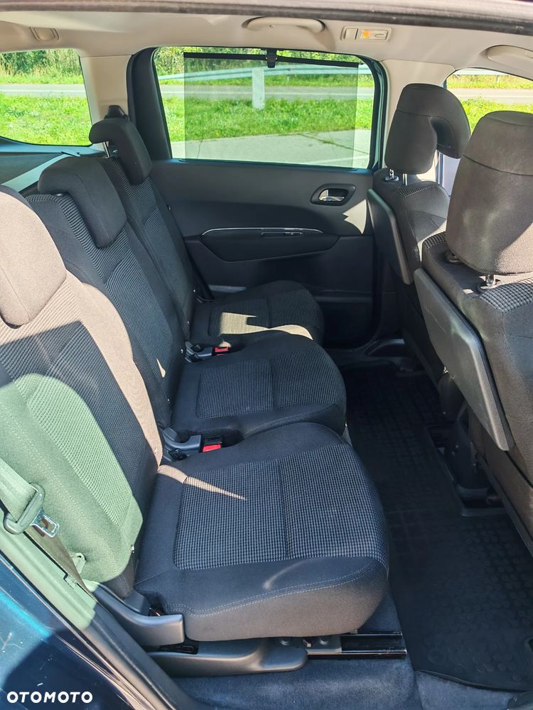 Peugeot 5008 HDI FAP 150 Premium - 24