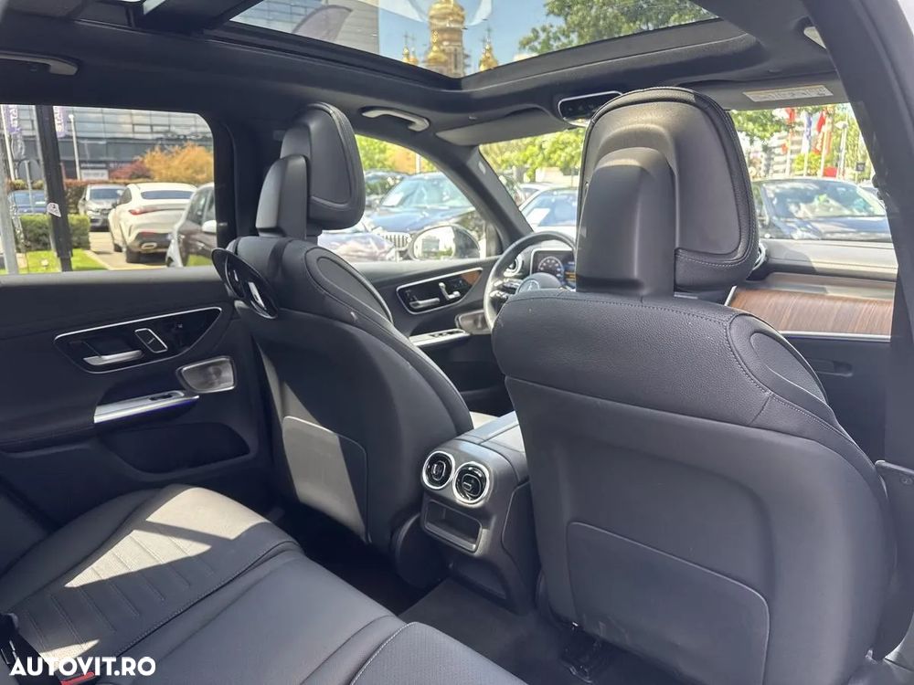 Mercedes-Benz GLC 300 e 4MATIC - 13