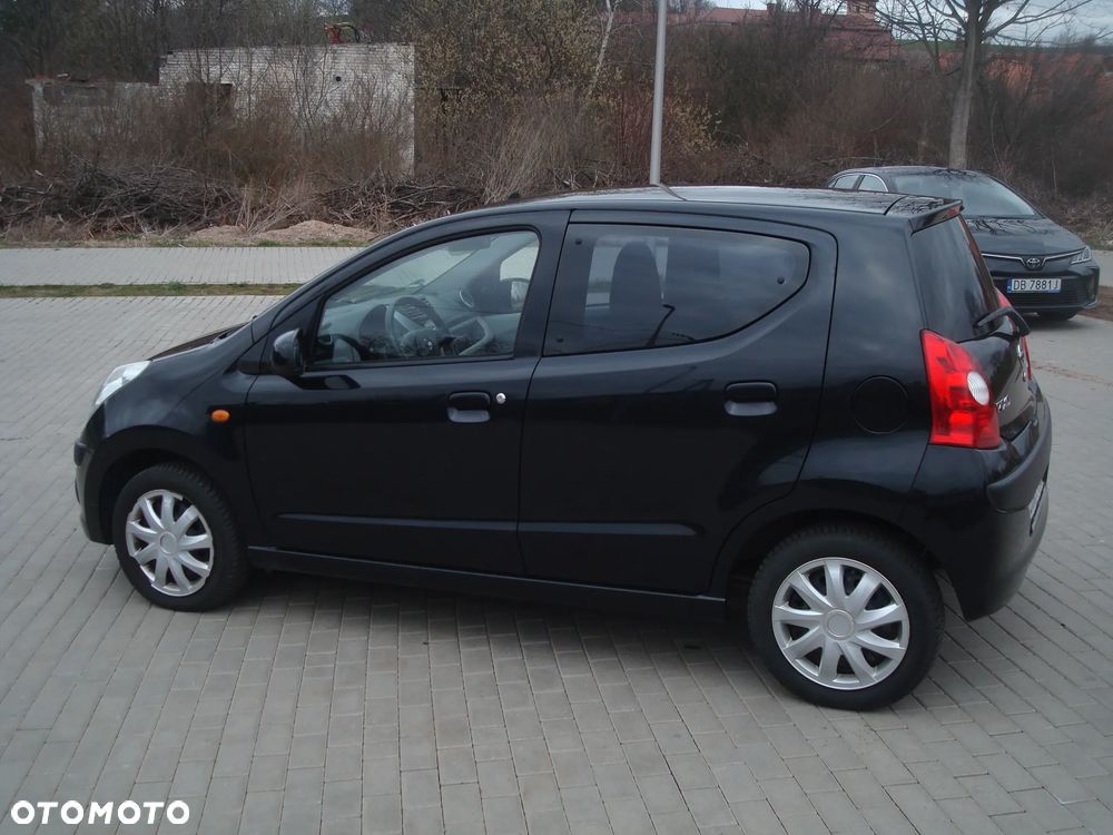 Nissan Pixo 1.0 more - 8