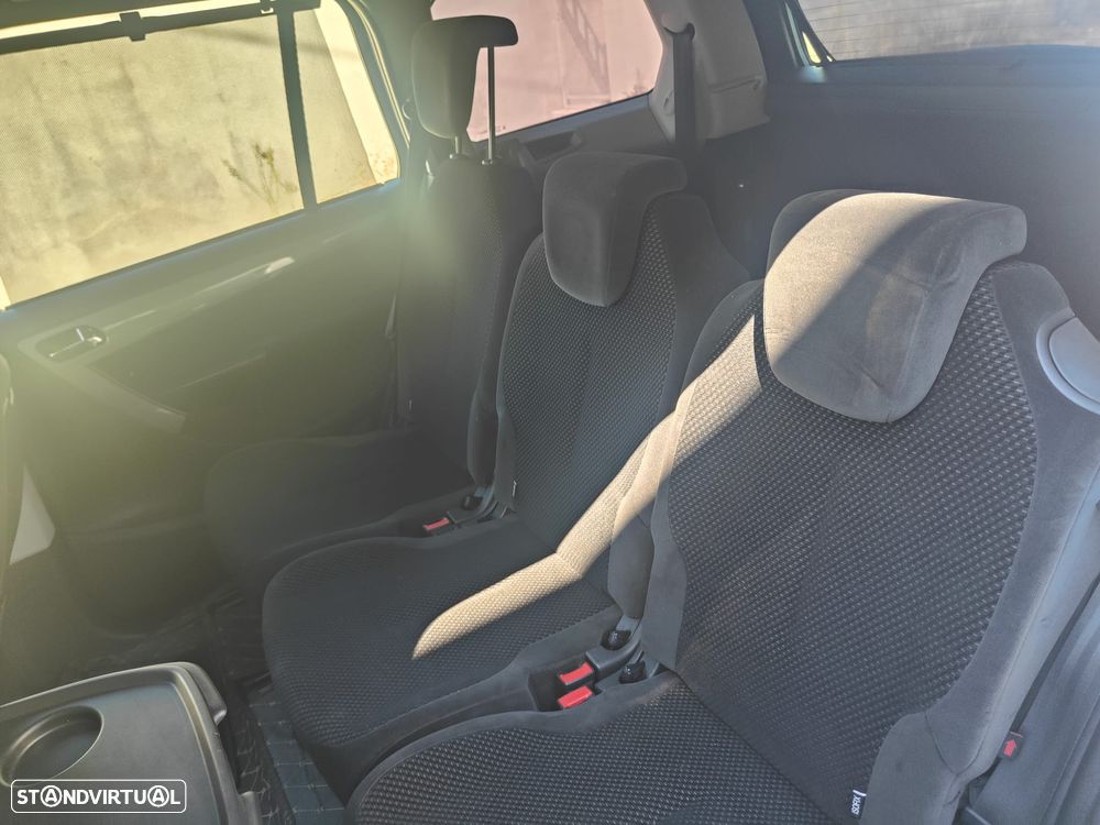 Citroën C4 Grand Picasso 1.6 HDi Confort - 17