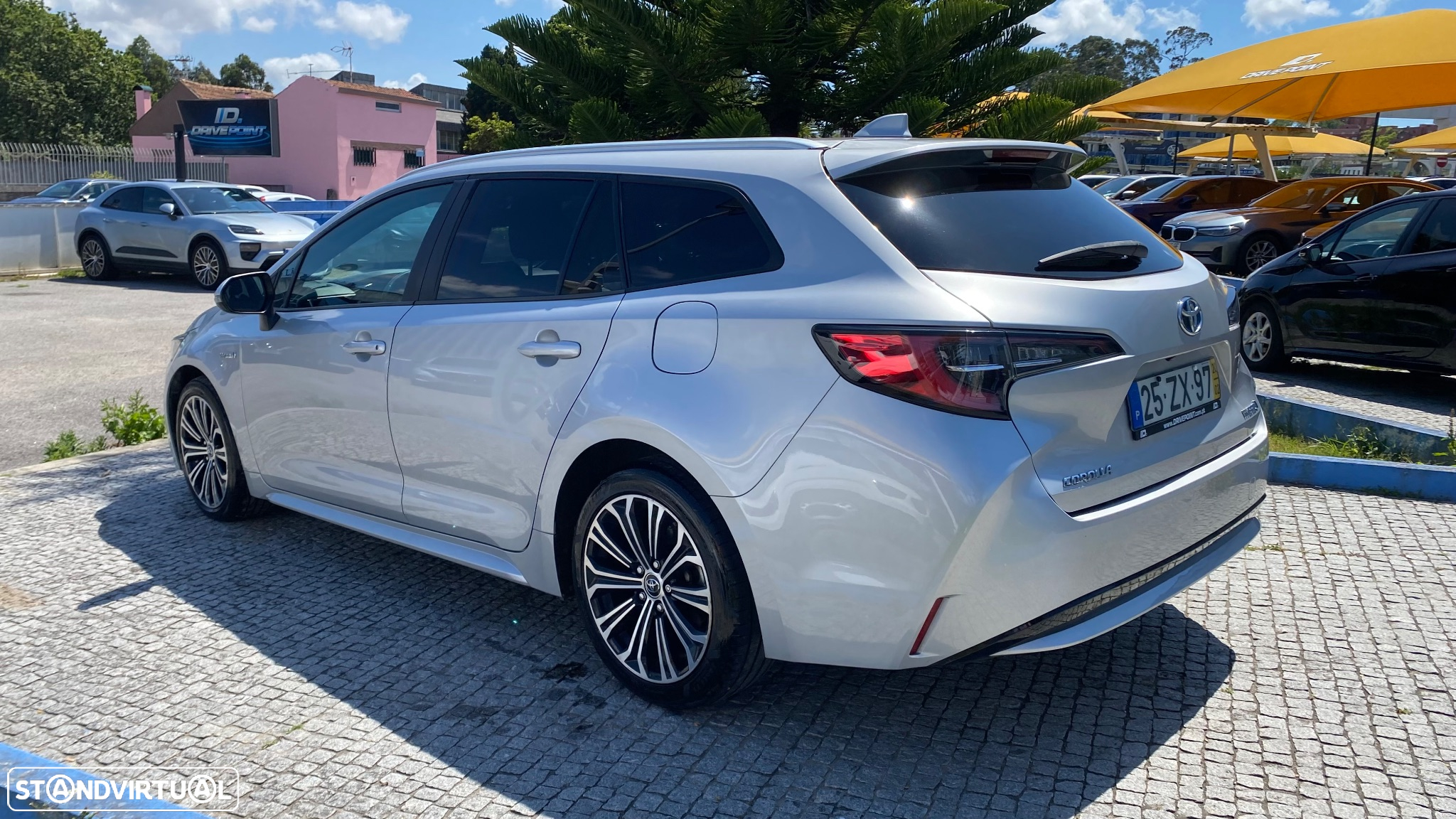Toyota Corolla Touring Sports 1.8 Hybrid Exclusive - 13