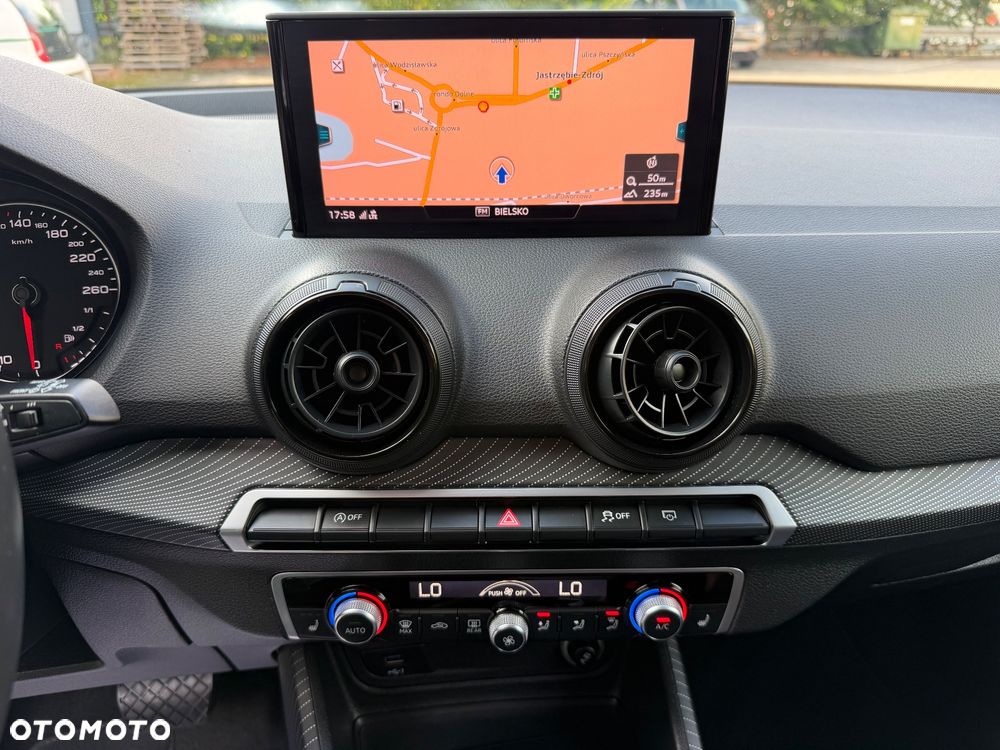 Audi Q2 - 16