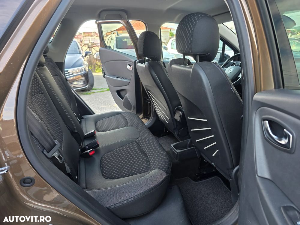 Renault Captur (ENERGY) TCe 90 BOSE EDITION - 11