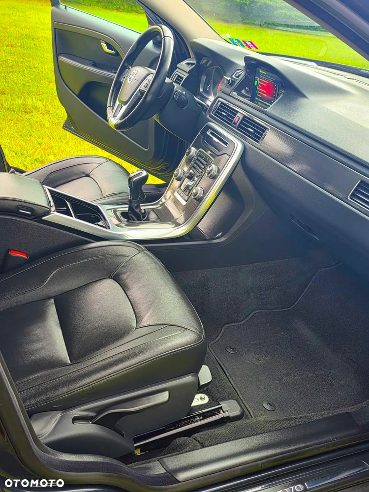 Volvo V70 D2 Drive-E Summum - 17