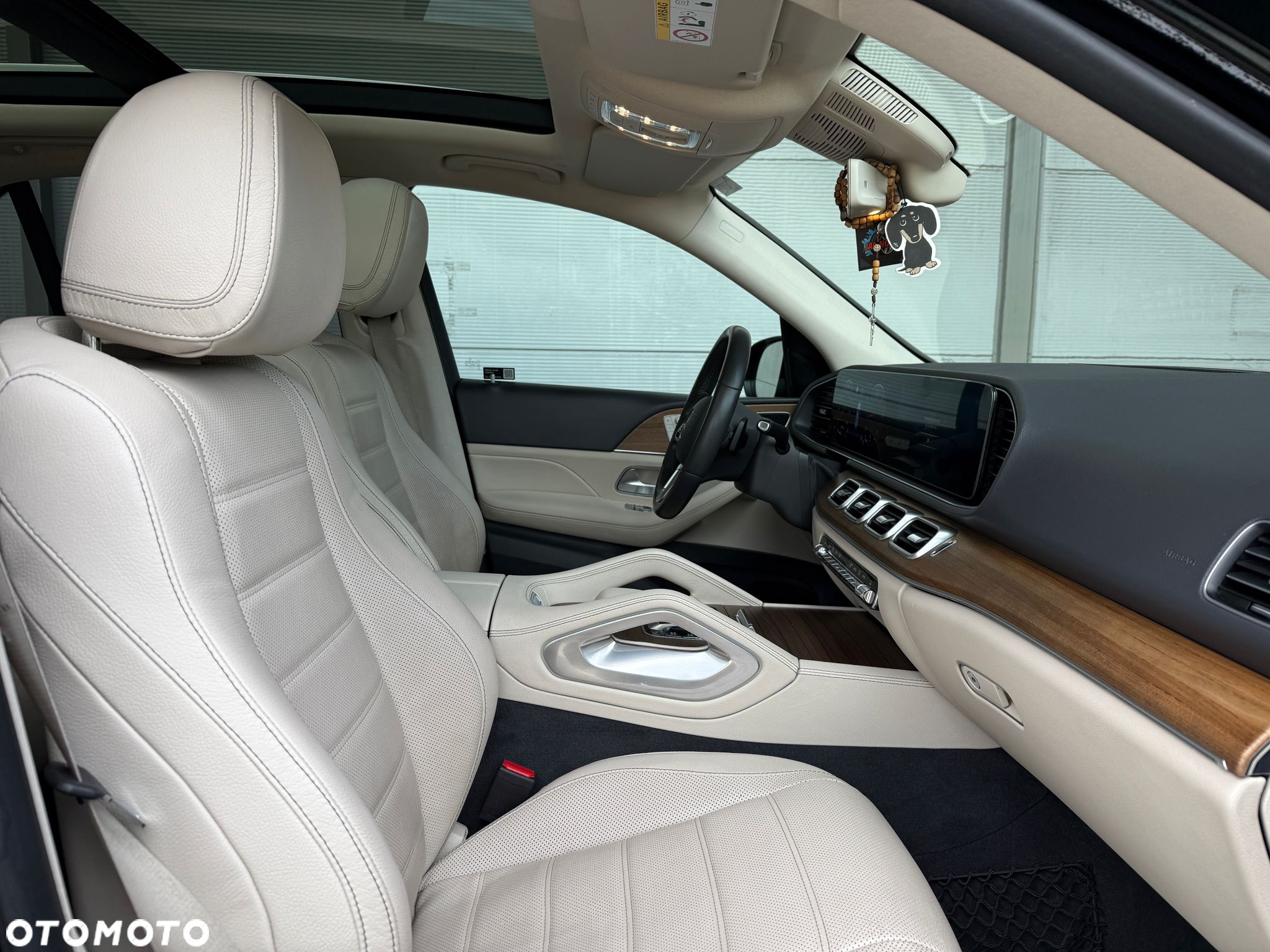Mercedes-Benz GLE 300 d 4-Matic - 11