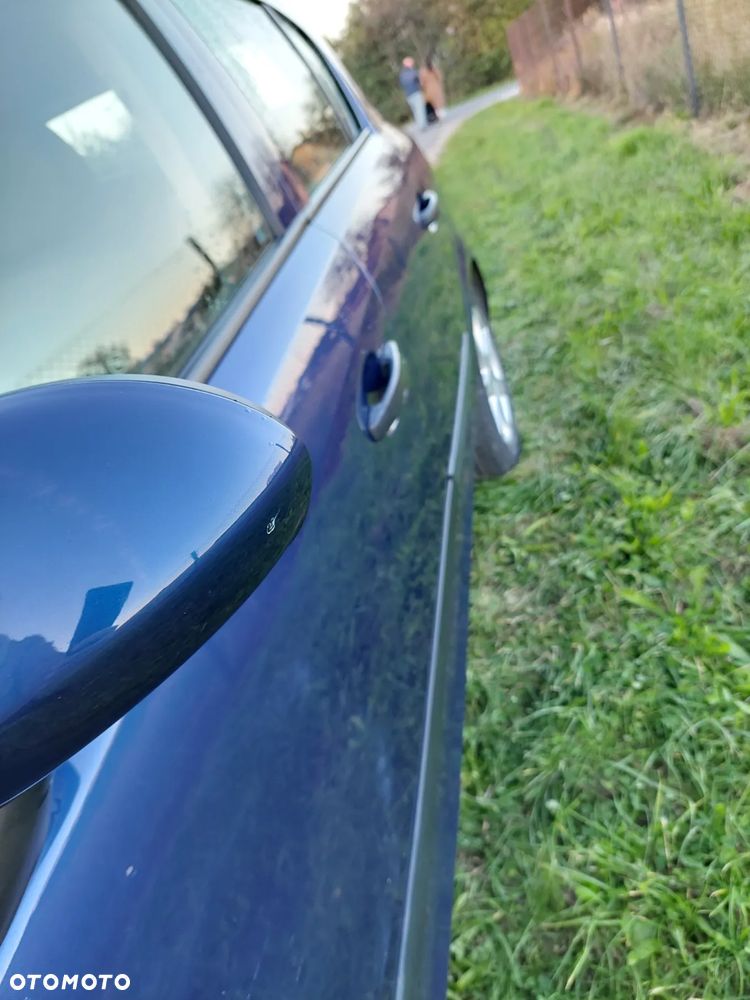 Opel Corsa 1.2 16V - 18