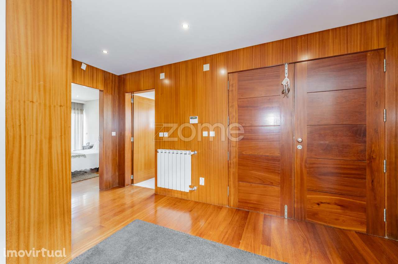 Moradia T5 com Piscina, 4 Suites e Garagem para 4 Carros em Esposende - Grande imagem: 5/60