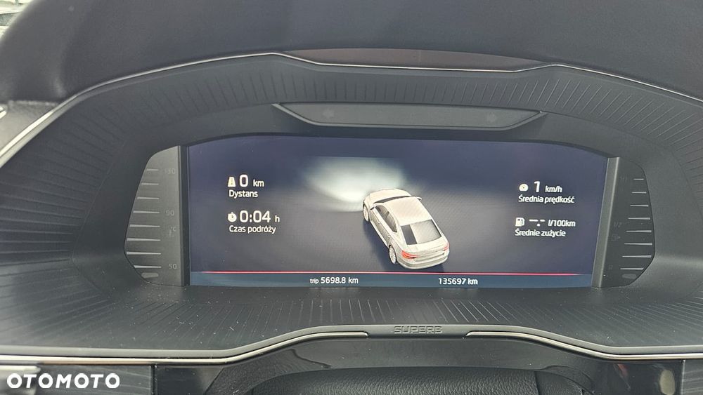 Skoda Superb 2.0 TDI SCR Style DSG - 4