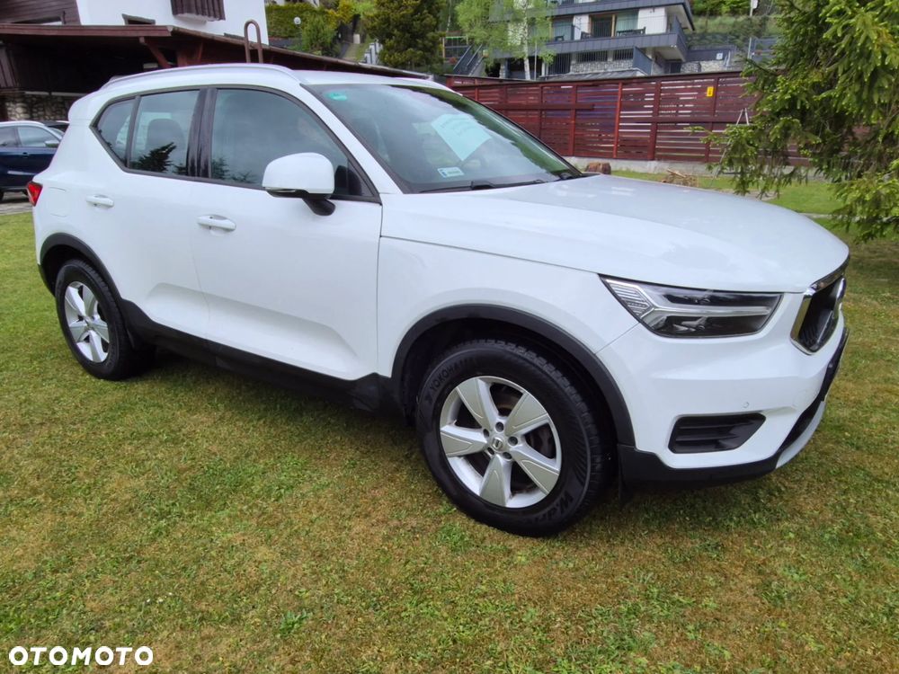 Volvo XC 40 T3 Momentum - 6