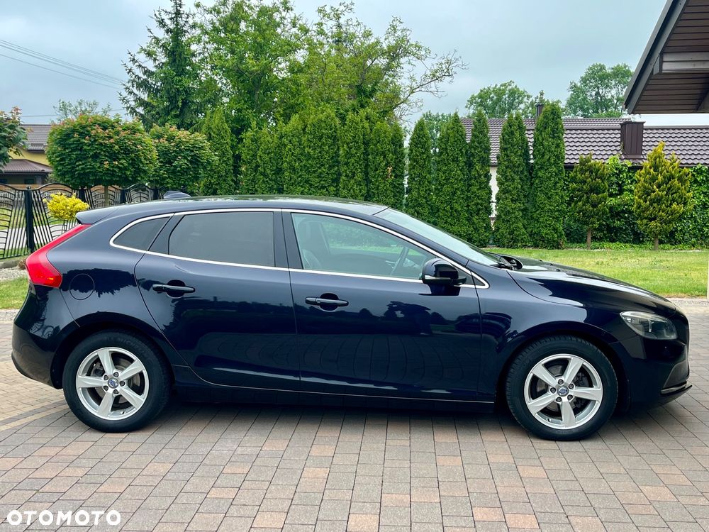 Volvo V40 D2 Momentum - 7