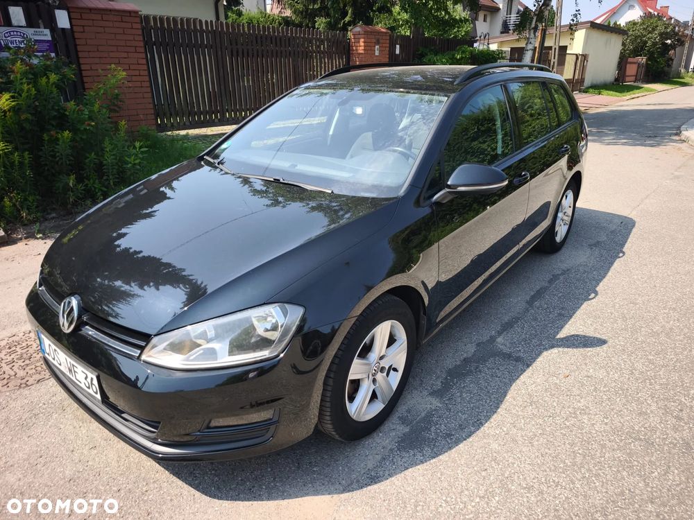Volkswagen Golf 1.2 TSI BMT Comfortline - 1