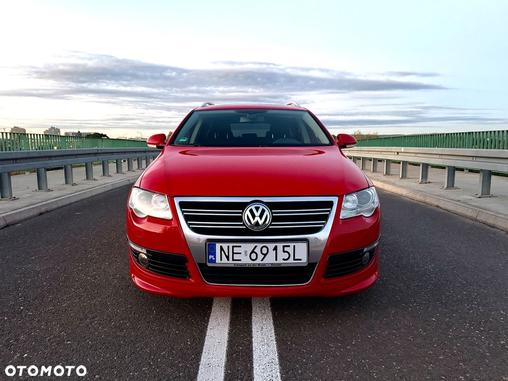 Volkswagen Passat 2.0 TSI R-Line Edition - 2