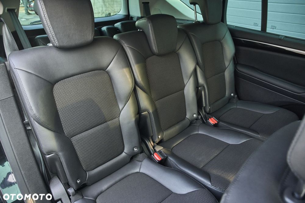 Renault Espace BLUE dCi 160 EDC BUSINESS EDITION - 17