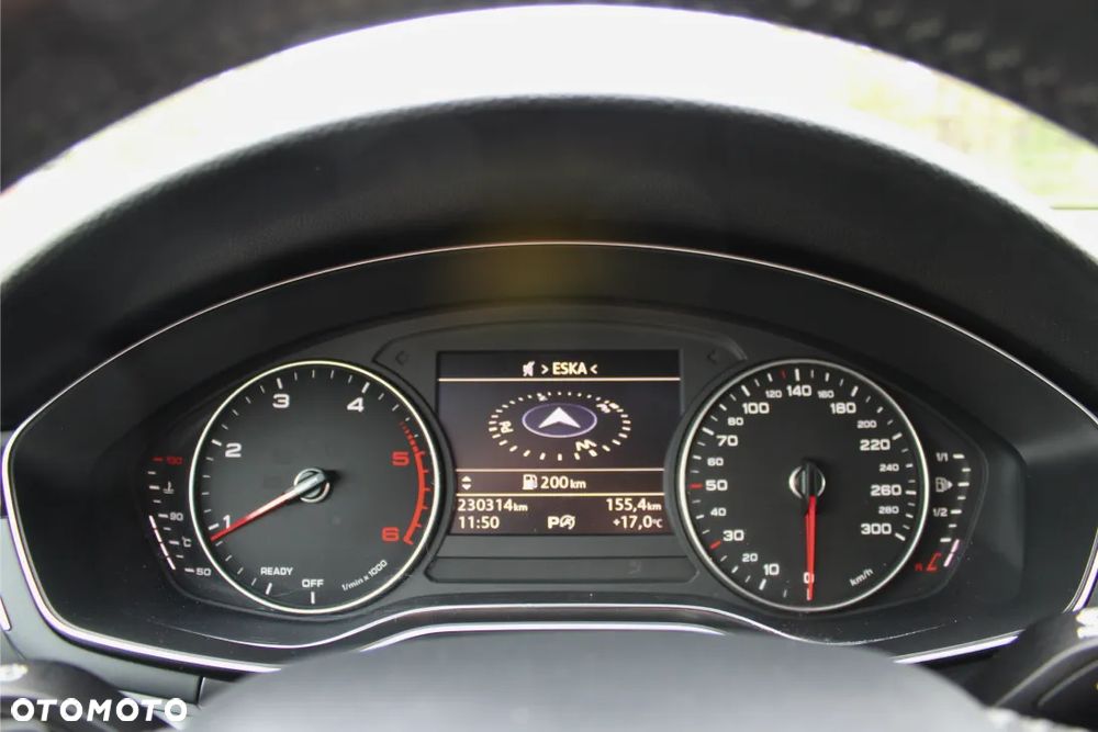 Audi A4 Avant 2.0 TDI S tronic - 24