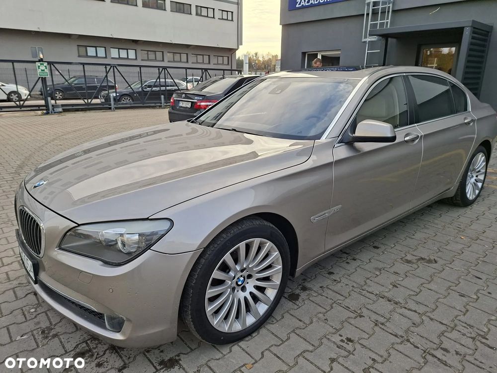 BMW Seria 7 760i L - 1