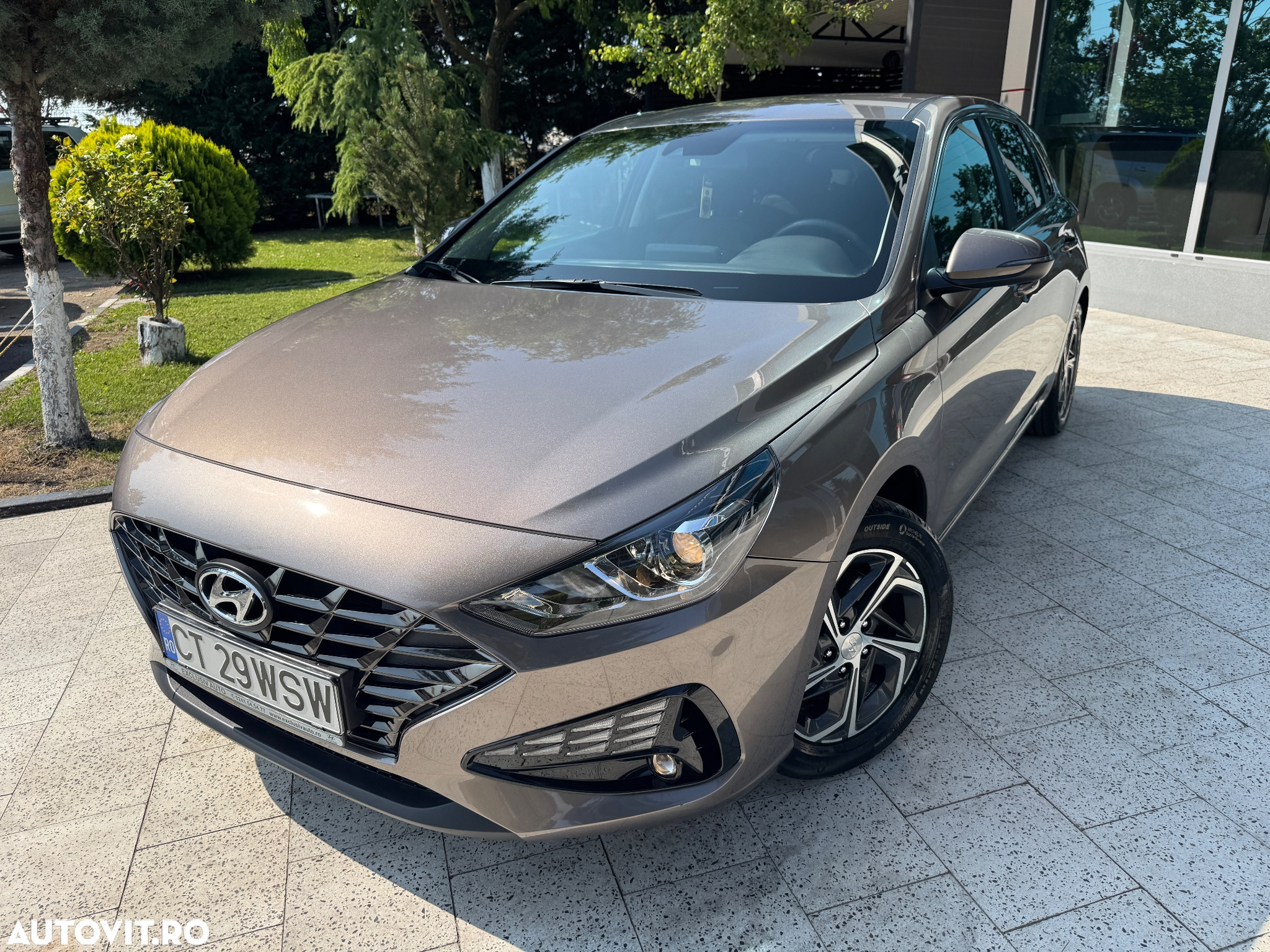 Hyundai i30 1.5 110CP 5DR M/T Comfort - 12