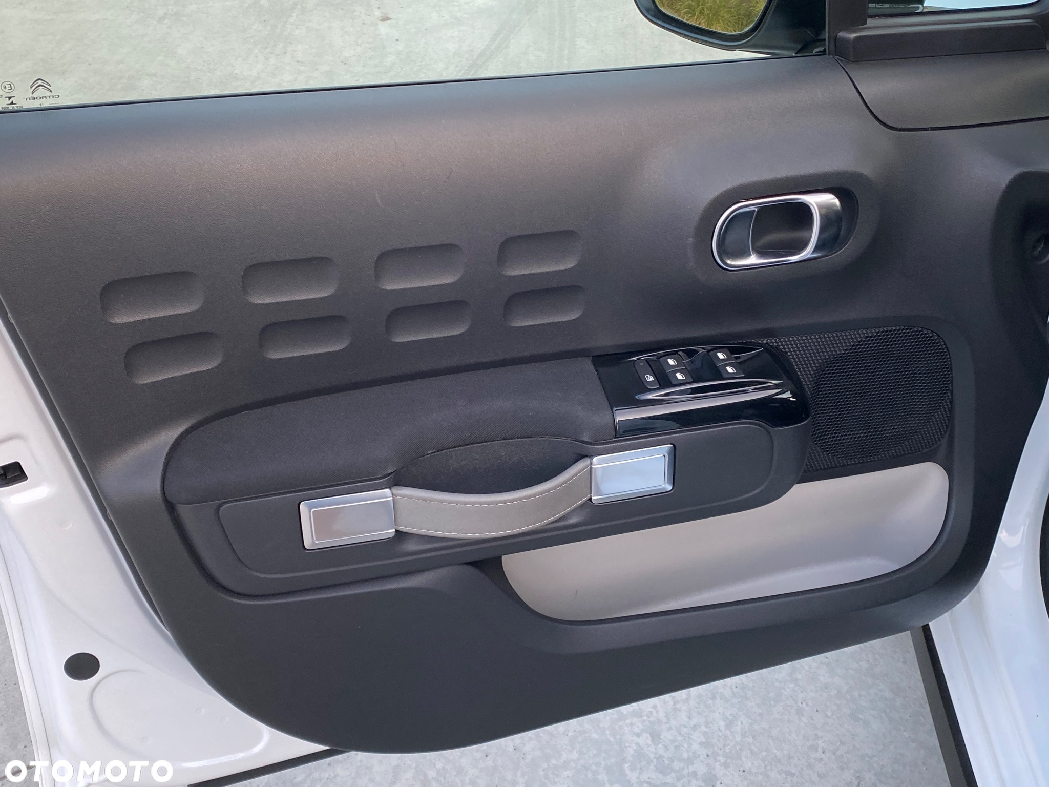 Citroën C3 1.2 PureTech GPF Shine - 14