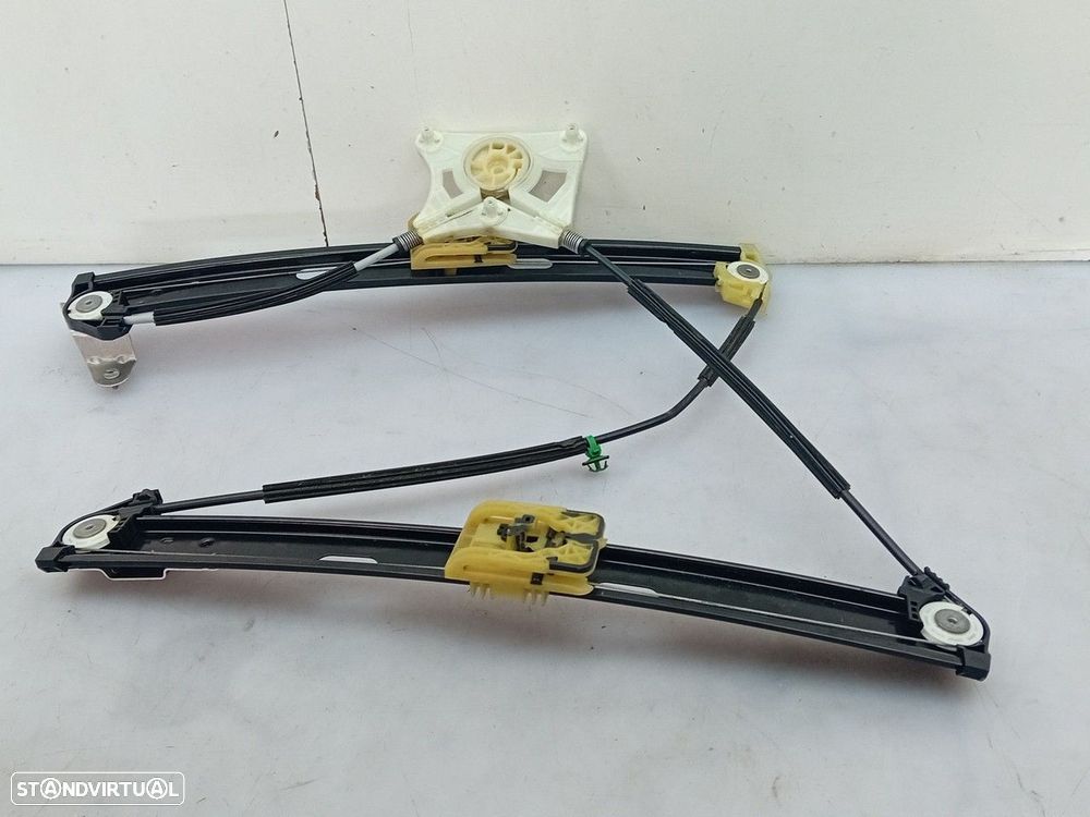 Elevador vidros frente esquerdo VOLKSWAGEN Polo (AW1) - 1