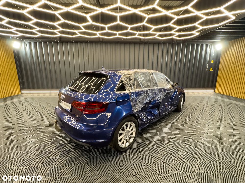 Audi A3 Sportback 1.6 TDI ultra Attraction - 7