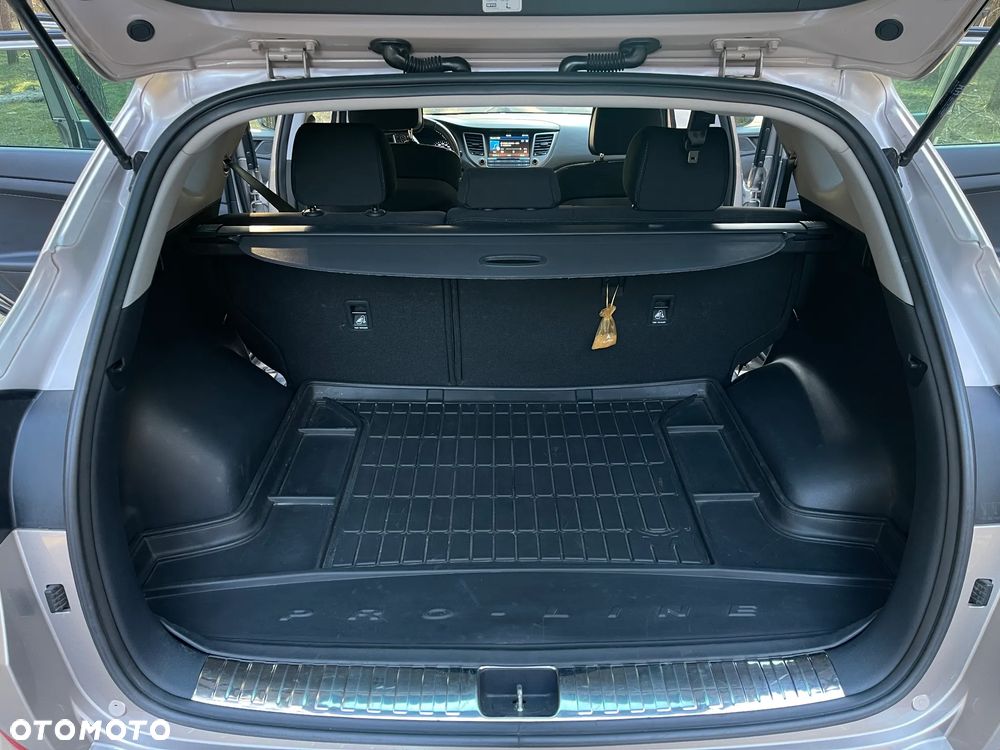Hyundai Tucson - 11