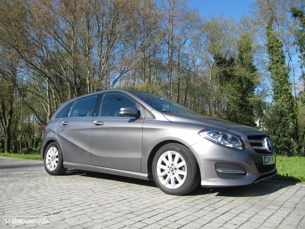 Mercedes-Benz B 180 d Urban - 1