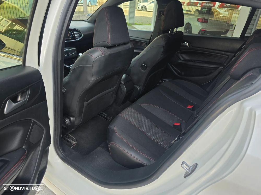 Peugeot 308 BlueHDi FAP 130 Stop & Start GT Pack - 27