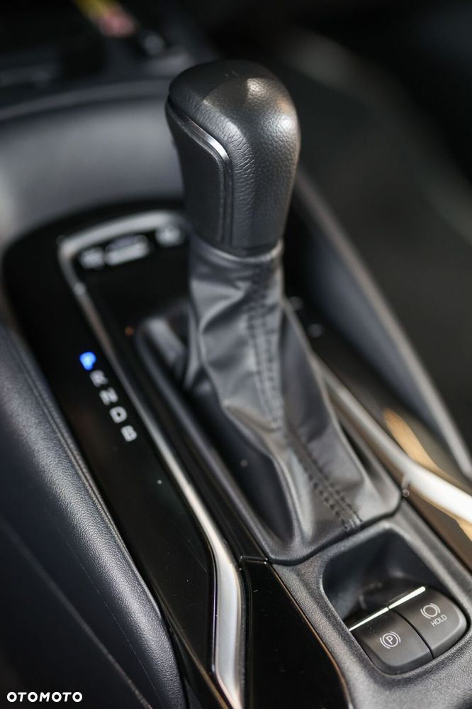 Toyota Corolla 1.8 Hybrid Comfort - 35