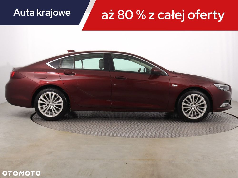 Opel Insignia - 8