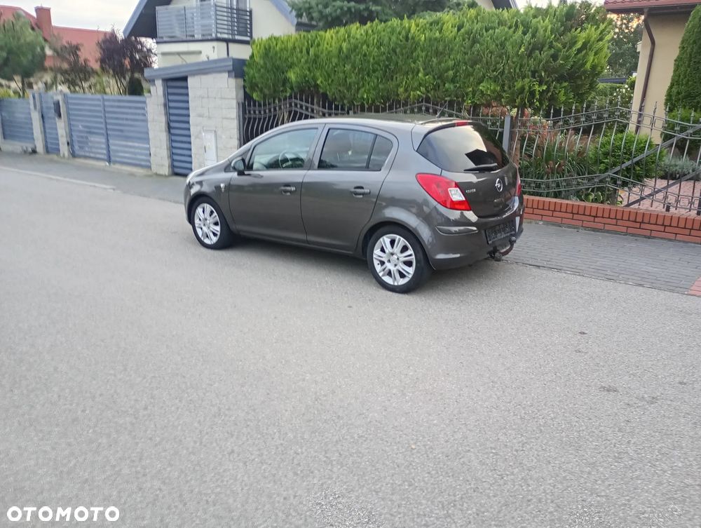 Opel Corsa 1.2 16V Easytronic Energy - 11