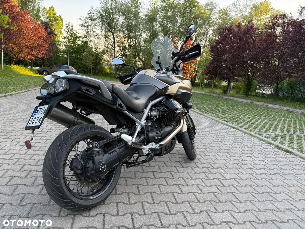 Moto Guzzi Stelvio - 3