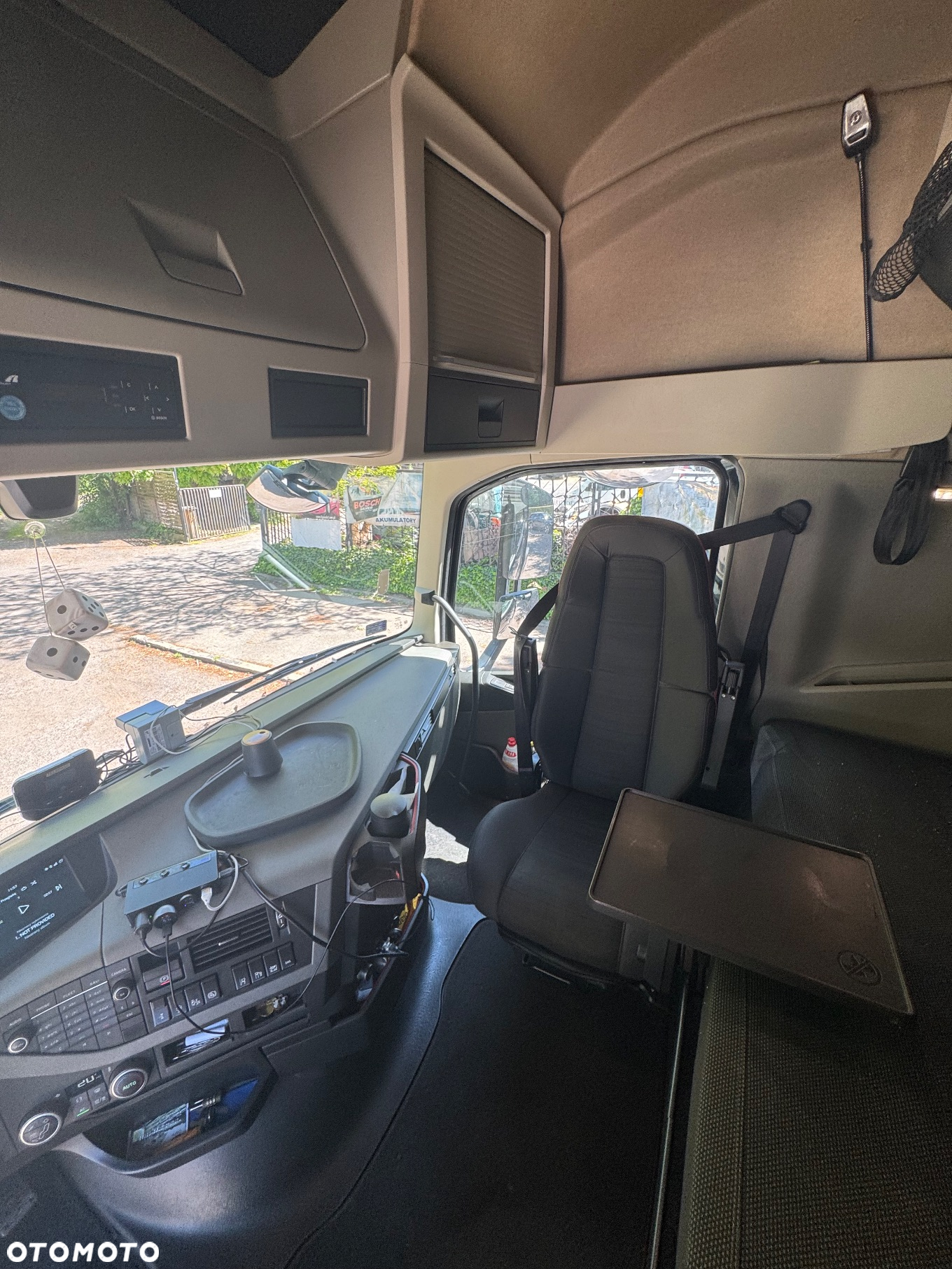 Volvo FH 460 TC I-SAVE - 16