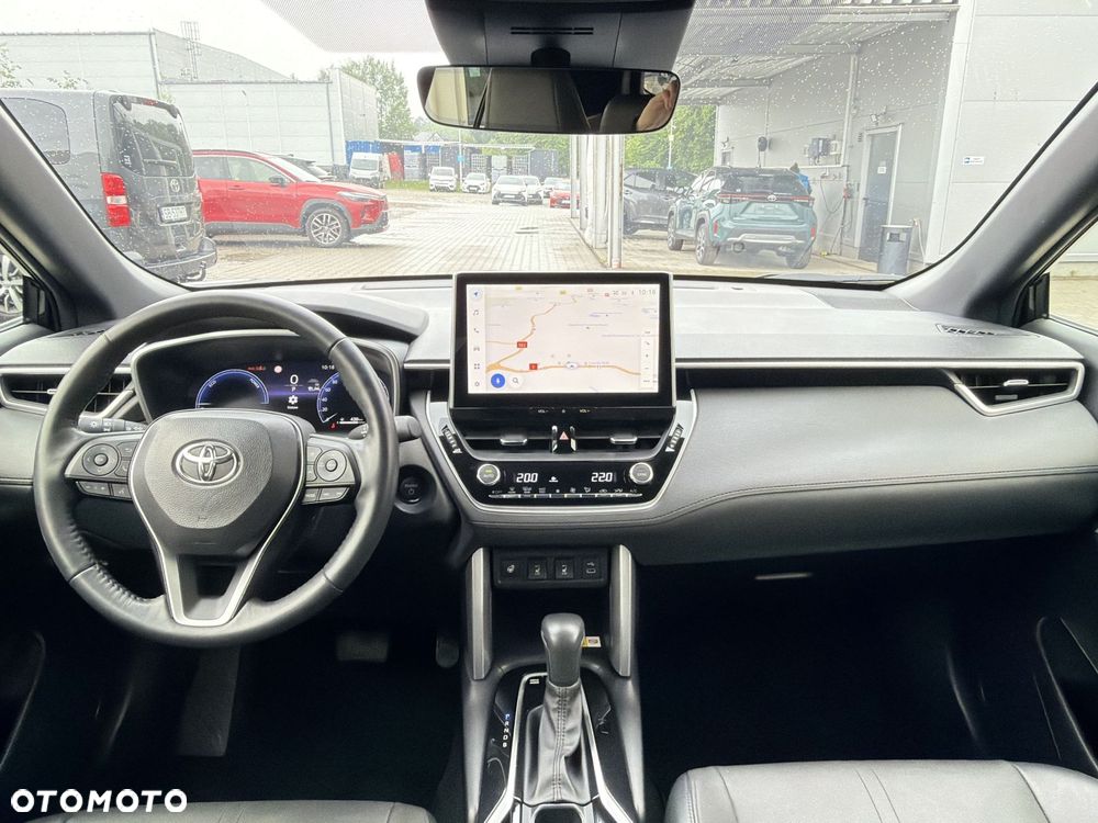 Toyota Corolla Cross 2.0 Hybrid Executive AWD - 12
