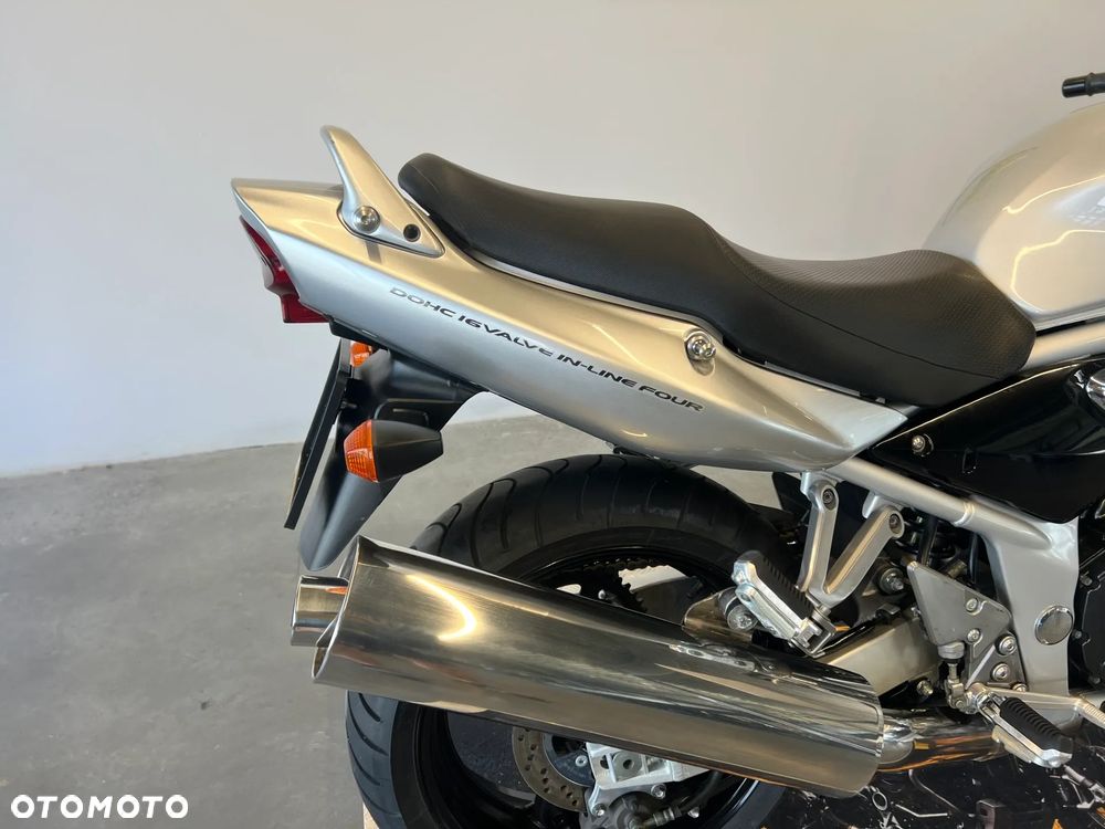 Suzuki Bandit - 32