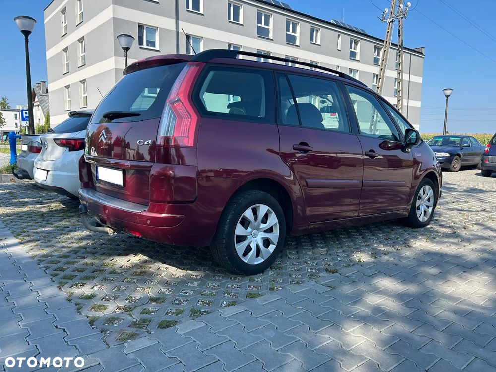 Citroën C4 Picasso - 11