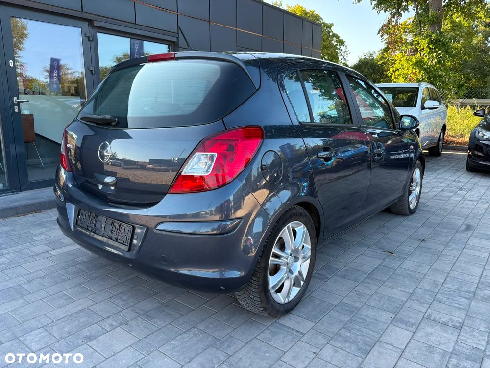Opel Corsa 1.2 16V - 8