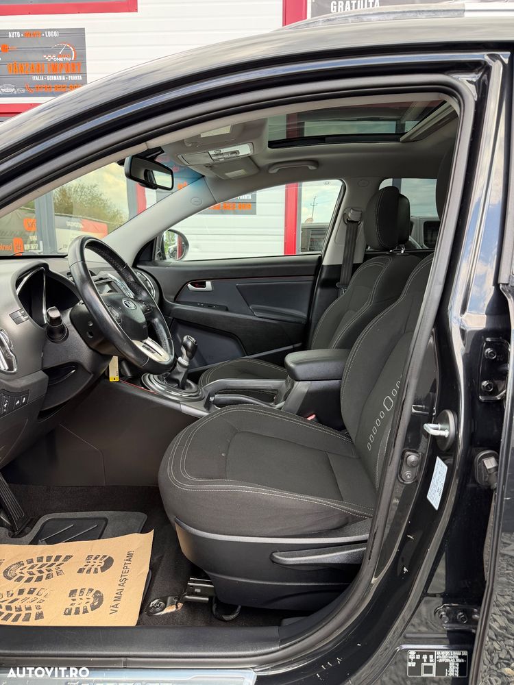 Kia Sportage 1.6 GSL MT 4x2 PREMIUM - 11