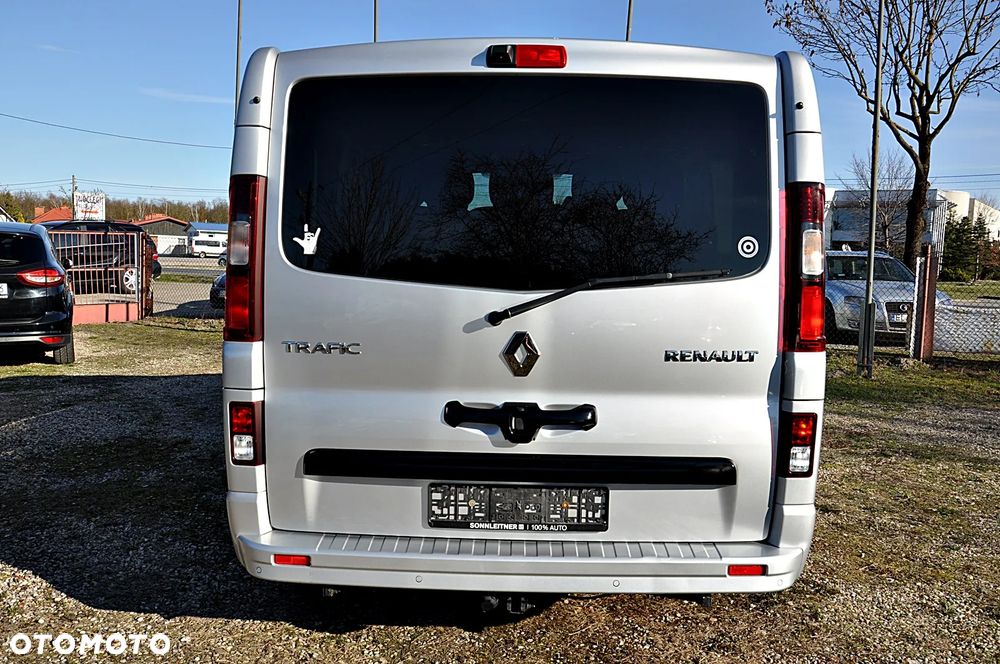 Renault Trafic Blue Spaceclass - 11