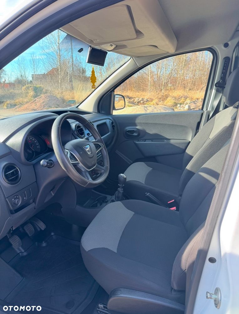 Dacia Dokker - 17