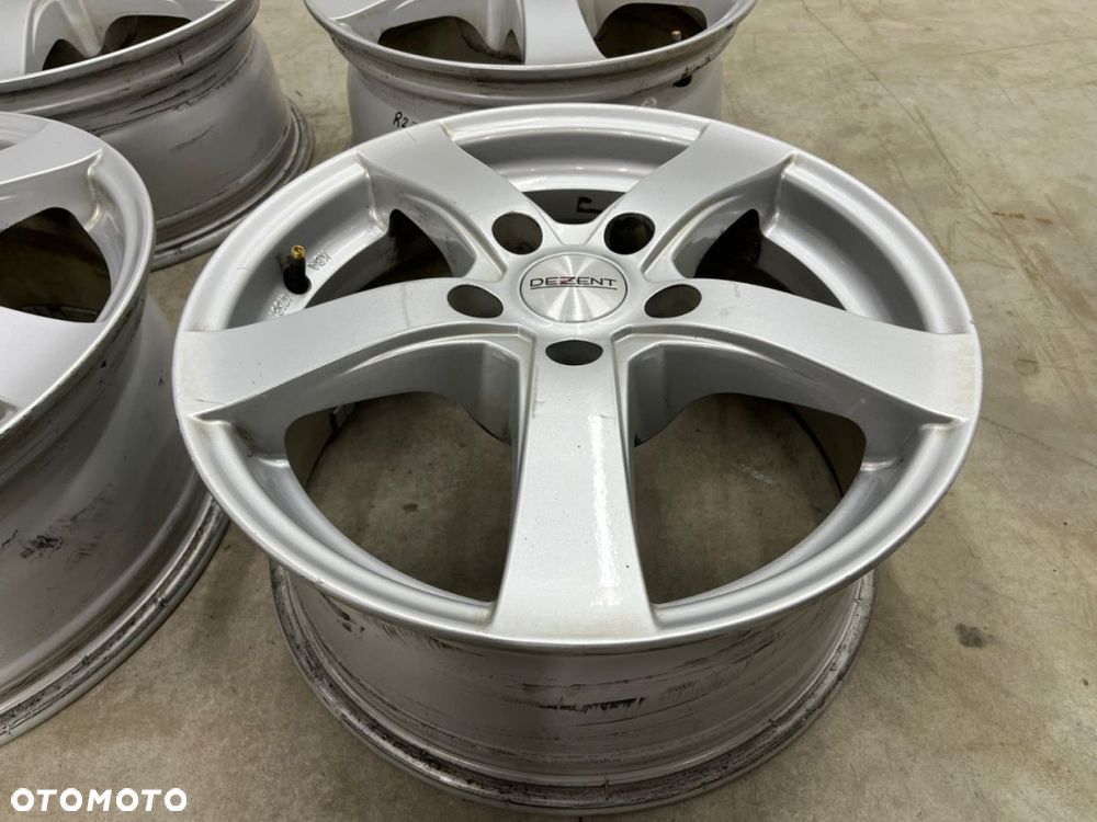Felga Hyundai 7jx16 ET40 5x114,3 felgi aluminiowe 16 cali KOMPLET Dezent TS8987 - 9
