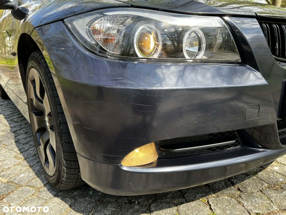 BMW Seria 3 320i - 16