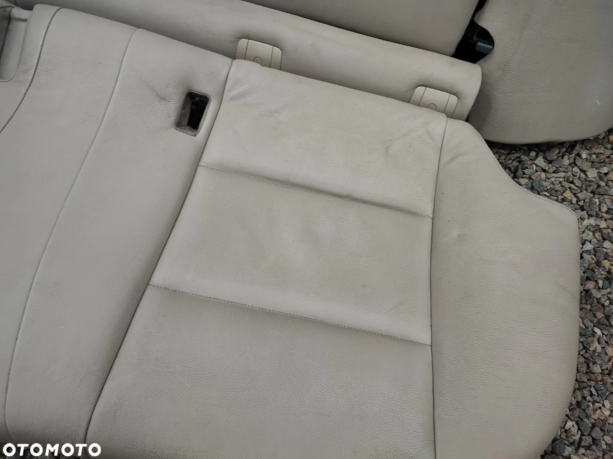 BMW F11 / F11N ORYGINALNA KANAPA TYŁ W KOLORZE DAKOTA OYSTER / BEŻOWA + PODŁOKIETNIK O NR. 7 254 260 OEM W DOBRYM STANIE - 9