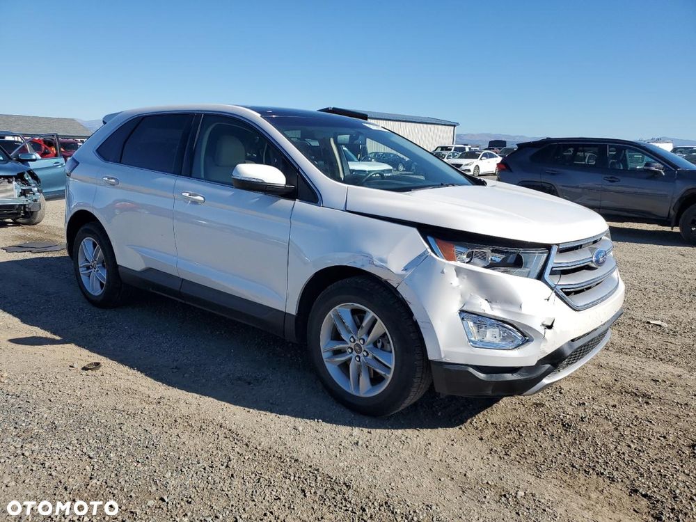 Ford Edge - 5