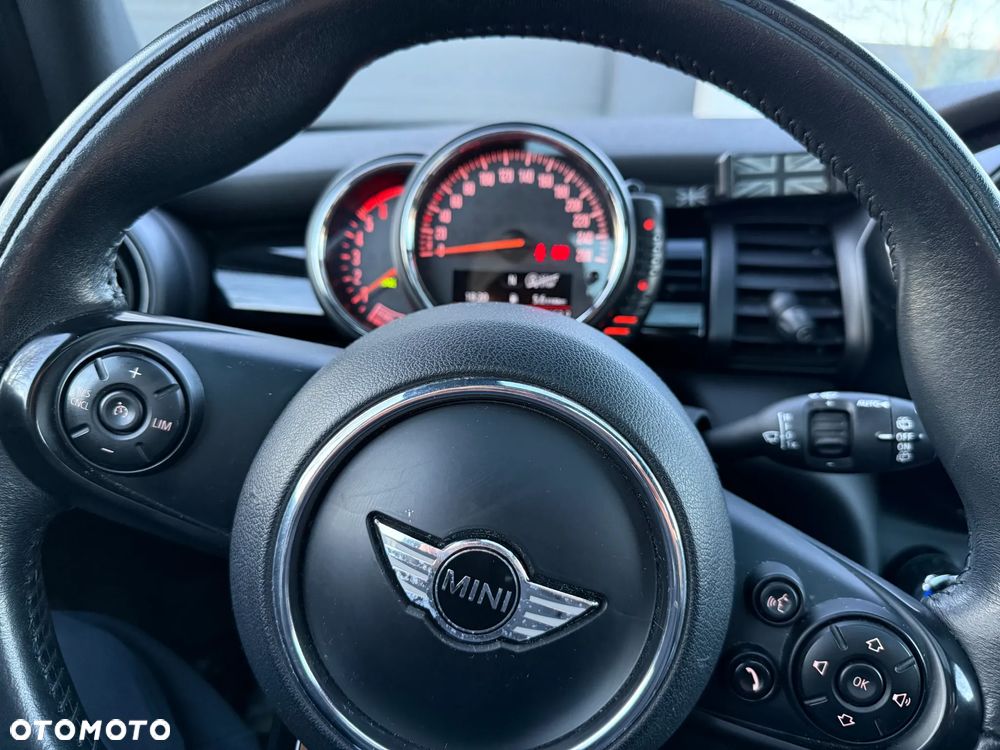 MINI ONE D - 13
