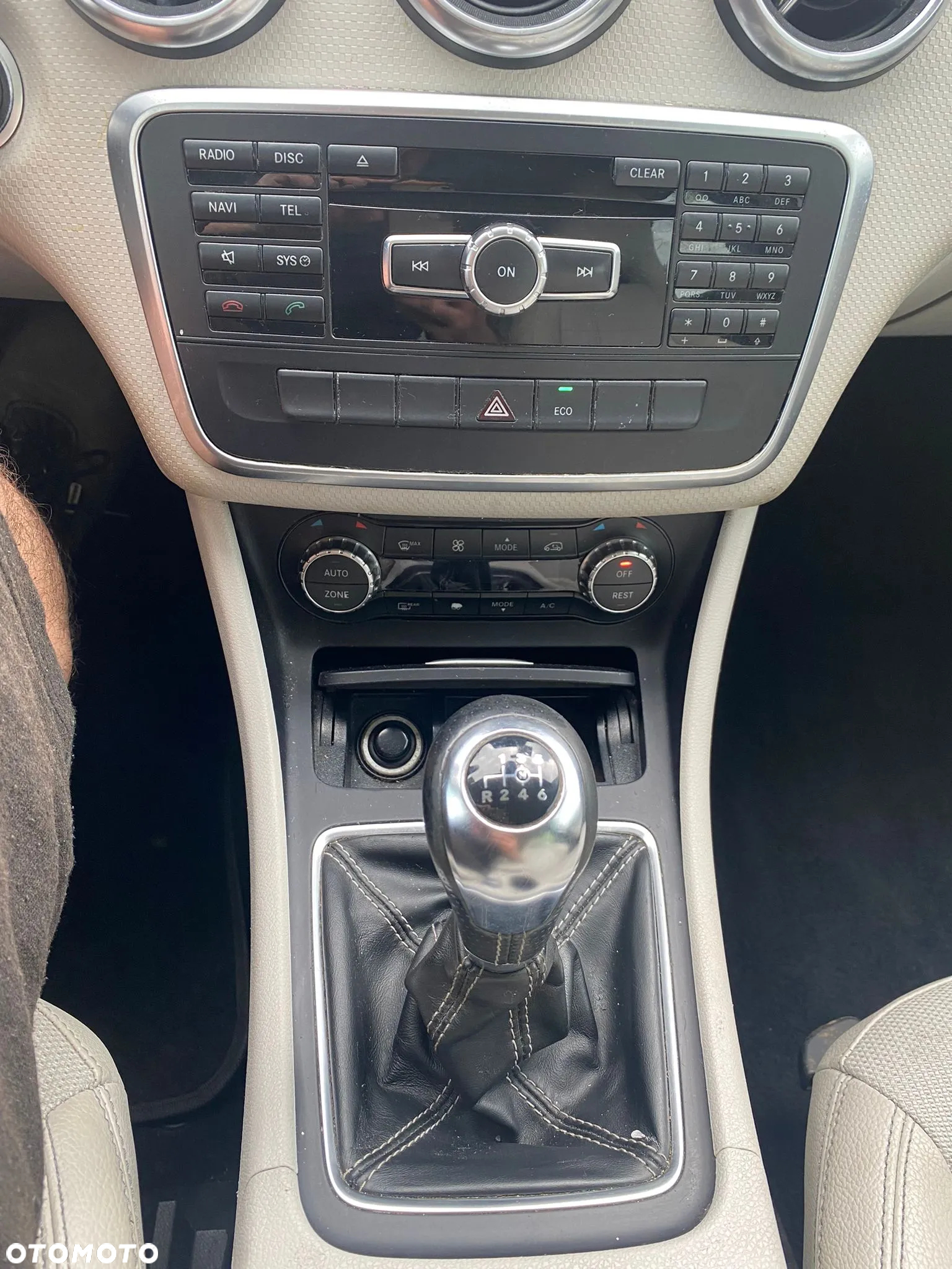 Mercedes-Benz Klasa A 180 Activity Edition - 16